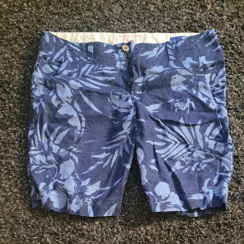 Zara Navy Leaf Print Men's Shorts